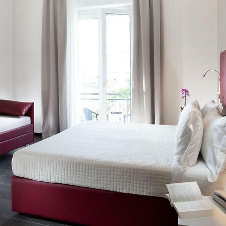 Hotel Saxon Ріміні Екстер'єр фото