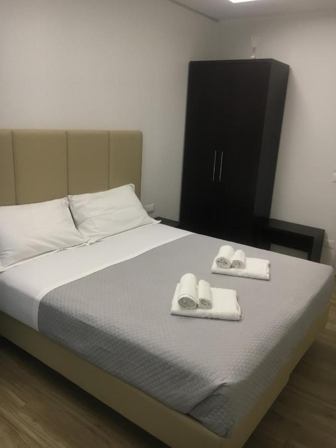 Hotel Saxon Ріміні Екстер'єр фото
