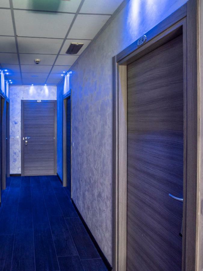 Hotel Saxon Ріміні Екстер'єр фото